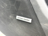 【ハーマンカードンサウンドシステム】高度なチューニング能力が搭載されており、高音質な音楽をお楽しみいただけます♪