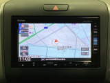 ナビゲーションはフルセグTV対応のGathers純正メモリーナビを搭載しています。Bluetoothオーディオ機能がありますので、スマートフォンなどの音楽も再生できます。