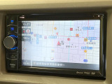 【ナビゲーション】目的地までしっかり案内してくれる使いやすいナビ。Bluetooth接続すればお持ちのスマホやMP3プレイヤーの音楽を再生可能!毎日の運転がさらに楽しくなります!!