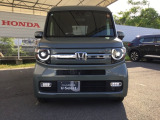 お客様に安全で快適なカーライフをお送りいただくために、中古車にも高いレベルの品質基準を設け、その基準に従って、全ての中古車について納車前整備を実施しています。
