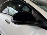 メルセデスの認定中古車「サーティファイドカー」には、最大100項目にも及ぶ点検・整備項目が設定されています>