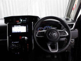 運転席に座ると☆こんな感じです♪