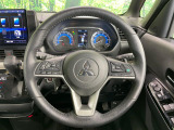 【純正革巻きステアリング】上質な革を使用することで、手にしっかり馴染みとても運転しやすいハンドルです♪
