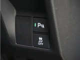 ◆障害物センサー◆車庫入れの時などに近くに障害物がある場合、障害物までの距離を音で知らせてくれます。