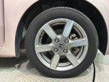 ご納車までの期間ですが、県内のお客様は1,2週間、県外のお客様は2,3週間ほどでご納車が可能となります。但し、お支払いや書類の状況によっては多少の前後もありますので、その際には何卒ご了承下さい。