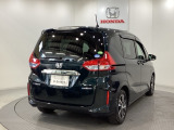 【Honda認定中古車 U-Select】 は3つの安心をお約束します。 1 Hondaのプロが整備した安心。 2 第三者機関がチェックした安心。 3 購入後もHondaが保証する安心。