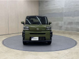 お車購入のポイントとなるフロントマスクです!かわいらしい目つきが印象的なデザインのヘッドランプです。