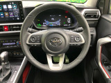 【純正革巻きステアリング】上質な革を使用することで、手にしっかり馴染みとても運転しやすいハンドルです♪