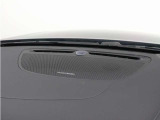【harman/kardon】世界のオーディオファン垂涎のプレミアムサウンドシステムを搭載。原音に近い音場空間を忠実に再現。乗る人すべてに最良の音響体験を提供します。