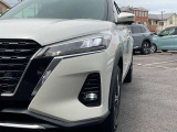 ◆◆◆LEDヘッドライトです。ロービームにシャープな白光色のLEDランプを採用しました。