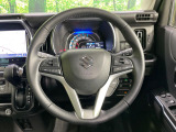 【純正革巻きステアリング】上質な革を使用することで、手にしっかり馴染みとても運転しやすいハンドルです♪