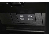 USB端子ソケット装備!