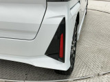 【コーナーセンサー】駐車が苦手な方には特におススメの装備です!搭載されたセンサーで障害物を検知、距離に応じてブザー音で段階的に知らせてくれます♪