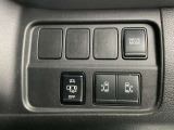 運転席スイッチ部 人気装備の両側オートスライドドア付きで、とっても便利です!!