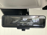 【スマートルームミラー】ルームミラー上に車体後方カメラの映像を映し出すことで車内定員、荷物状況に影響をうけません★