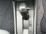 【運転席操作部】運転に役立つ機能ばかり!快適なドライブにしてくれること間違いなし!!