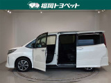 両側パワースライドドア付きだから、狭い駐車スペースなどでの 乗り降りラクラク!小さなお子さまのいるご家庭には嬉しい装備。
