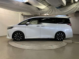両側パワースライドドア付きだから、狭い駐車スペースなどでの 乗り降りラクラク!小さなお子さまのいるご家庭には嬉しい装備。