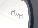 【コーナーセンサー】バンパーに付いたセンサーが障害物を検知!一定の距離に近づくとアラートで教えてくれます♪狭い駐車スペースや車庫入れ時も安心ですね☆