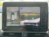 アラウンドビューモニターは車庫入れの強い味方となってくれます。