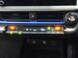 オートエアコンを装備しております!自動で調整してくれますので、車内も快適です☆