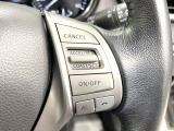 【クルーズコントロール】高速道路もラクラク走行。アクセルを離しても一定速度で走行ができ、長距離運転時の負担を軽減!加速・減速も簡単なスイッチ操作で調整できます。