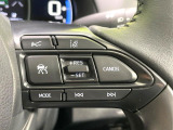 【レーダークルーズコントロール】高速道路での長距離走行が楽に!!自動で速度を保つクルーズコントロールが、衝突軽減システムと連携し、前方の車両を感知して車間を保つように速度調節してくれます!!