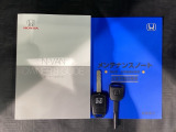 キーレス付きです。ボタンを押すだけでドアの開閉が楽々ですよ♪欠かせないアイテムですね。
