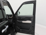 中古車は一物一価、同じようなお車でも、整備状況、外内装の状態など様々です。