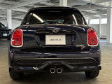 全てのMINIに全国のMINI正規ディーラーでご利用いただける保証をお付けしてご納車させていただいております(一部特殊車両を除く)。