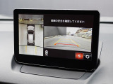 360&deg;ビューモニターを搭載しています。コーナーセンサーと合せてお使いいただくことで、安全、安心にお車の取り回しを行っていただけます。