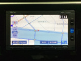 ナビゲーションはフルセグTV対応のGathers純正メモリーナビを搭載しています。Bluetoothオーディオ機能がありますので、スマートフォンなどの音楽も再生できます。