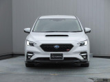 ボンネットの下部に、設計をゼロから見直した新世代1.8L BOXER直噴「DIT」エンジンを搭載しています。(レギュラーガソリンに対応しています)