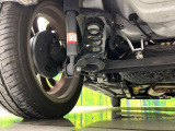 お車を安心してお乗りいただく為には、足回りの定期点検が欠かせません。サービスサポート(有償保証)では無料点検もご提供しており、安心のカーライフをお過ごしいただけるサポート体制が整っています。