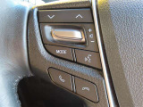 ブルートゥースに接続すれば、スマホに入れている音楽が聞けたり運転中に電話がかかってきてしまった場合もハンドルから電話を取ることができます!
