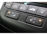 シートヒーター装備付き車!!座席に埋め込まれた電熱線によりシートを暖めることが出来る装備で、温められたシートは、寒い冬には最適です!!