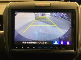 バックモニター付きで、車庫入れやバック時の後方確認をサポート。