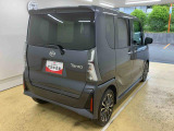 当店では車両本体価格以外に、諸費用を含めた支払総額も表示しておりますので、お客様の予算にピッタリのおクルマお選びができます。コーティングやJAFをセットにしたオトクな購入パックも好評です。