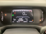 マルチインフォメーション・ディスプレイでは、燃費や車速、ホンダセンシング機能の注意表示など表示され、快適な運転に。
