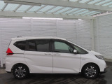 ホンダの認定中古車「U-Select」は、ホンダ車で修復歴がなく、第3者機関の車両状態証明書が発行された、高品質な車です。ホンダのプロが最大104項目の点検・整備を行います。
