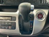 オートマチックシフトレバーは、手になじみ操作しやすい形状で安全運転にもつながります♪