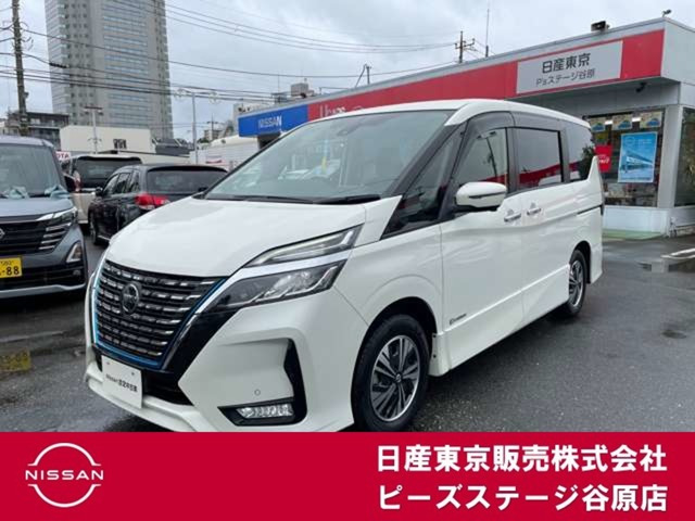 セレナ 1.2 e-POWER ハイウェイスターV 