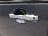 中古車は一物一価、同じようなお車でも、整備状況、外内装の状態など様々です。
