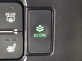 ★ECONスイッチ★ エコドライブを加速しよう!スイッチをONにすると、運転の仕方によるロスを抑え込み燃費をよくするようクルマが頑張ります(*^ー^*)燃費向上にチャレンジ♪