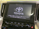 【9インチ ディスプレイオーディオ】大画面ディスプレイへお持ちのスマートフォンと連携して、ナビやbluetoothでの音楽再生が可能です♪デザインはもちろん操作性も良好!別途ナビ機能の取付可能です♪