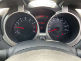 視認性の高いメーターで運転情報を的確に把握できます!