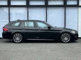 BMWを熟知したメカニックによる、360度の納車前点検。ドイツ本国と同様の教育・訓練を受けたメカニックが徹底的に点検、整備した後にお客様にお引渡しします。