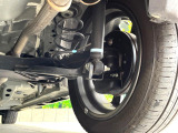 お車を安心してお乗りいただく為には、足回りの定期点検が欠かせません。サービスサポート(有償保証)では無料点検もご提供しており、安心のカーライフをお過ごしいただけるサポート体制が整っています。