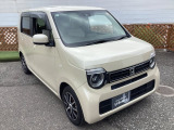 自社整備工場で点検整備をおこなってからお渡ししています。車検が残っている場合は『12ヶ月点検整備』を、車検整備付きの場合は『車検整備』をおこないます。整備費用は車両本体価格に含まれています。