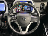 【ステアリングスイッチ】運転中、前方から目線をそらすことなく、オーディオ等の操作が可能な便利機能!安心&快適なドライブを演出してくれます♪